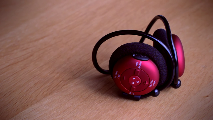 Sportliche Kopfhörer/MP3-Player-Kombination. Das VR2 von FX-SPORT (Bild: kickstarter/© FX-SPORT)