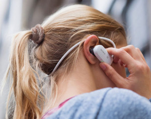 Sieht aus, wie die anderen Sport-Player von Sony, kann aber erheblich mehr (Bild: © Sony)