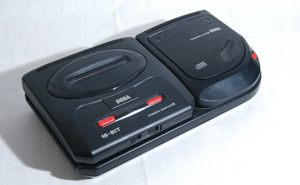 Mein guter alter Megadrive II mit Mega CD II - wenn ich den noch hätte... (Bild: © O. Thiele)