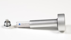 Handelsübliche AAA-Akkus/Batterien machen den Austausch einfach (Bild: kickstarter/ © stikk.eu)